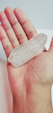 Load image into Gallery viewer, Clear Quartz Point