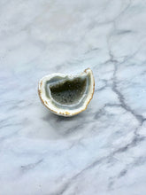 Load image into Gallery viewer, Agate Geode
